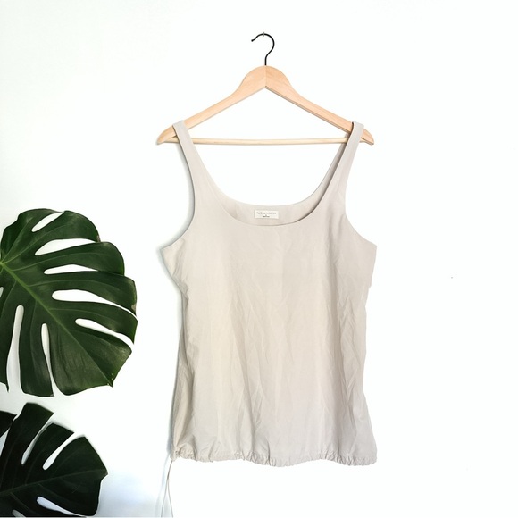 Aritzia Tops - Aritzia The Group Babaton Twill Parachute
Sleeveless Top Light Birch - Size Med